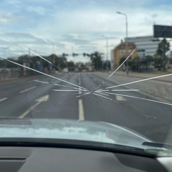 Windshield Replacement Cost For The Different Types Of Auto Glass Damage