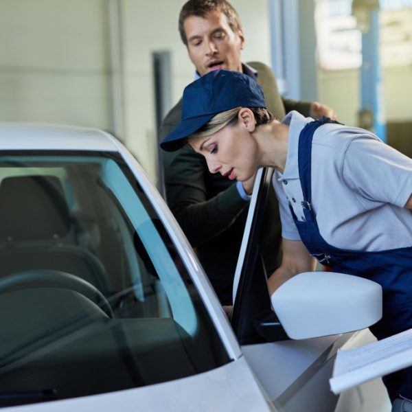 Windshield Repair VS. Replacement How To Determine Which Option Is Right For You